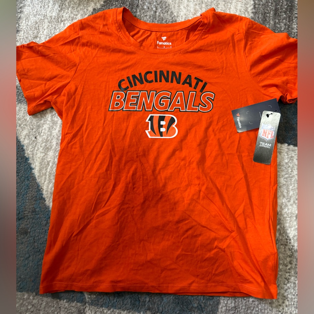 3/$10 NWT Fanatics Women's Cincinnati Bengals T-Shirt
